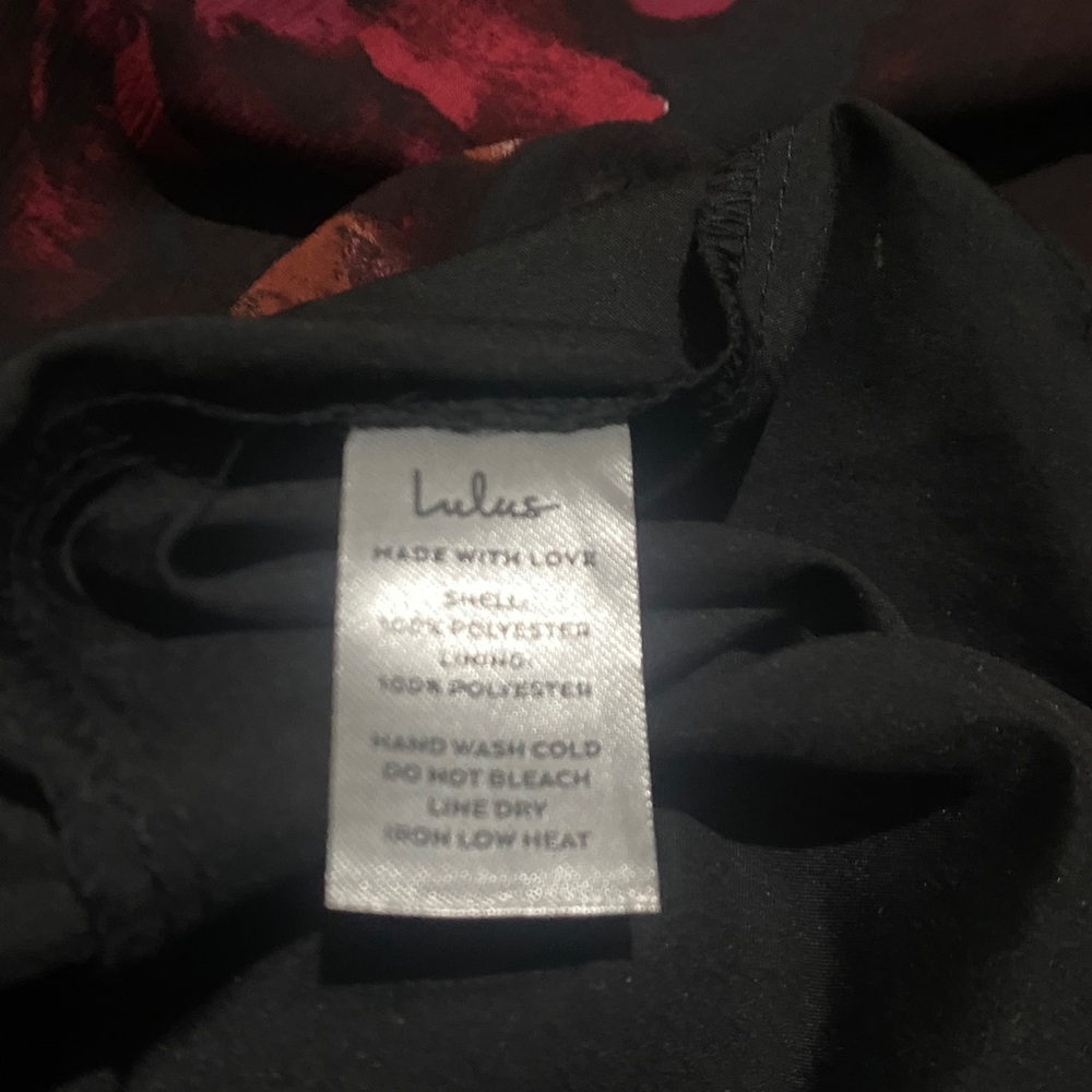 Lulu’s S Gorgeous Blooms Burgundy Tiered Maxi Dress As Is - Picture 10 of 11